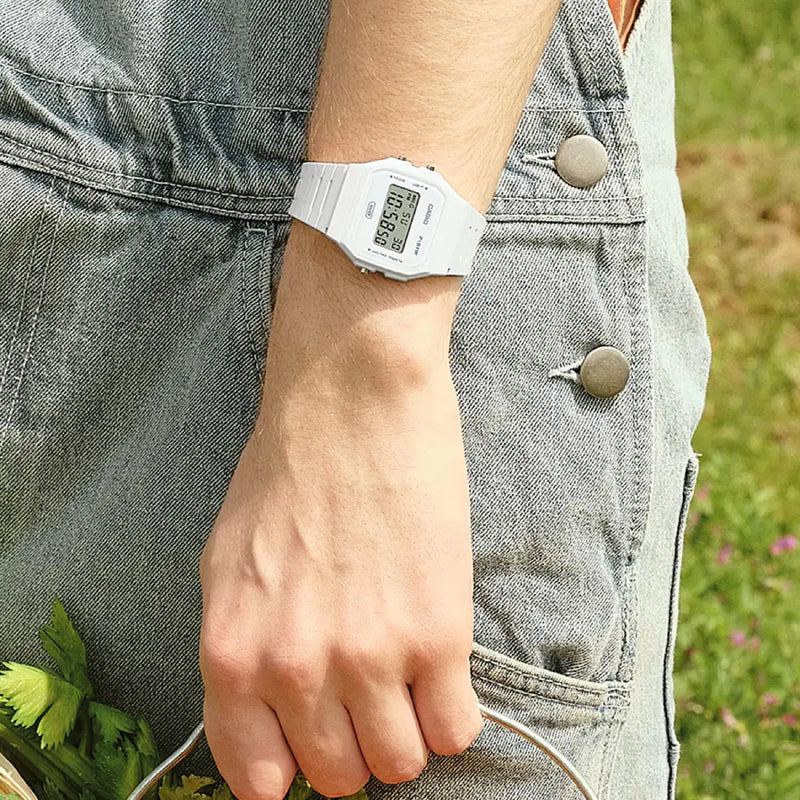 Casio Vintage Digital F-91WB-7A White Dial Resin Strap Unisex Watch detail view
