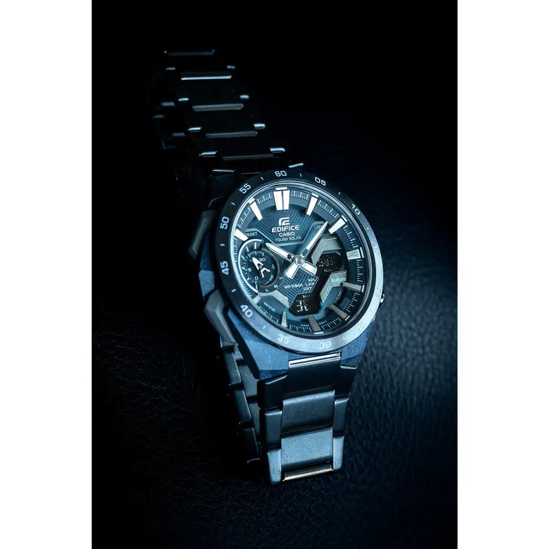 Casio Edifice WindFlow ECB-2200CB-2A Analog-Digital "Race Car Inspired" Solar Bluetooth Blue Carbon Fiber Dial 47.6mm Stainless Steel Men's Watch detail view