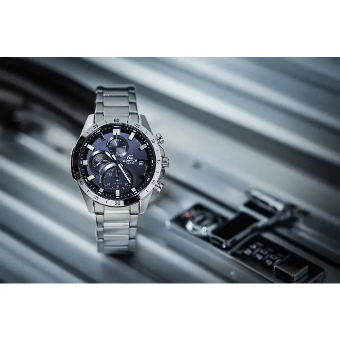 Casio Edifice EFR-571D-1AVUDF Standard Chronograph Black Dial 47.1mm Stainless Steel Men's Watch detail view