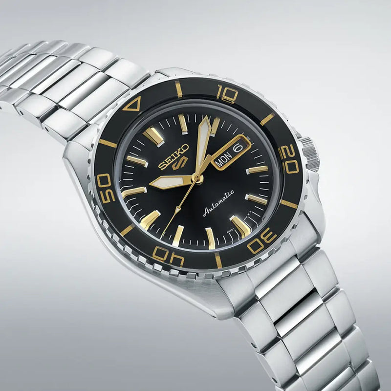 Seiko 5 Sports SRPK99K1  Automatic Diver-Style Black Dial 42.5mm Stainless Steel Men's Watch detail view