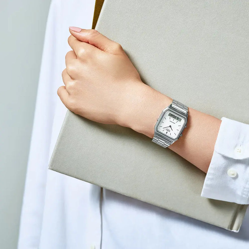 Casio Analog-Digital AQ-230A-7DMQ White Dial Stainless Steel Unisex Watch detail view