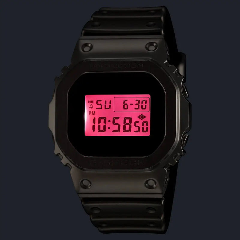 Casio G-Shock 43.2mm GM-5600YRA-8 "Fine Metallic" Red Dial Silicone Strap Men's Watch detail view